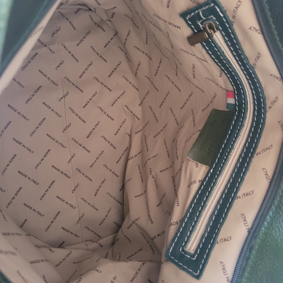 Green Italian Leather Tote Bag - Picture 2 of 7